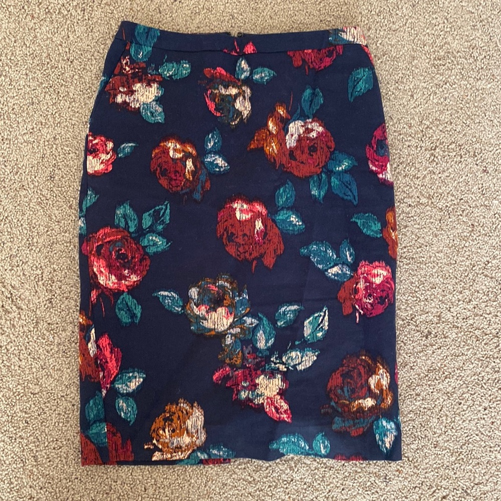 Size 2 pencil skirt